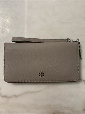 Tory Burch Grey Zip around Wristlet Wallet